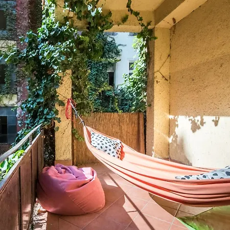 Apartman - Spacious - Classic Charm *