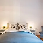 - Spacious - Classic Charm Apartmán *