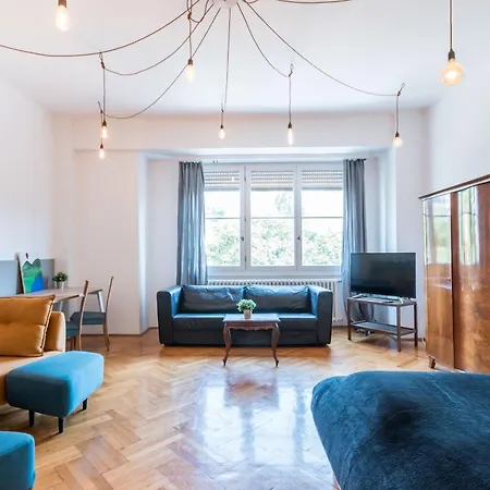 아파트 - Spacious - Classic Charm 부다페스트