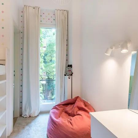 - Spacious - Classic Charm 아파트 *