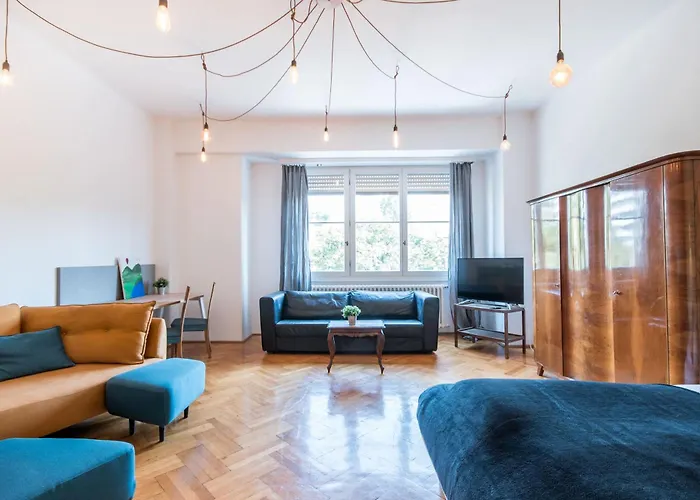 Daire - Spacious - Classic Charm Budapeşte