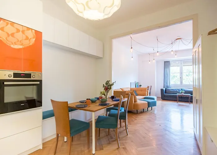 - Spacious - Classic Charm * Budapešť