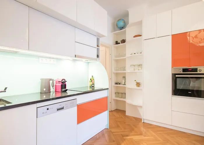 - Spacious - Classic Charm 부다페스트