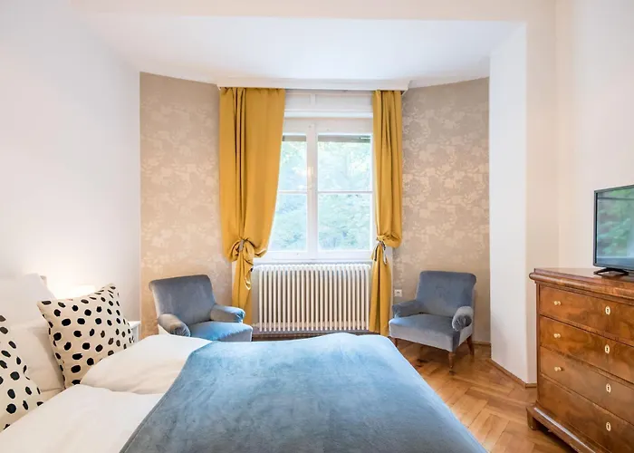 - Spacious - Classic Charm *